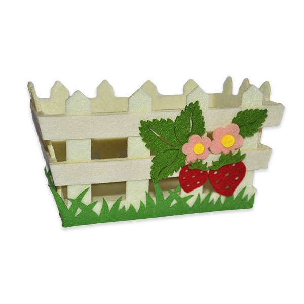 Candy box "Diamond handles" /230049/ "Strawberry meadow" 15*20 cm, felt
