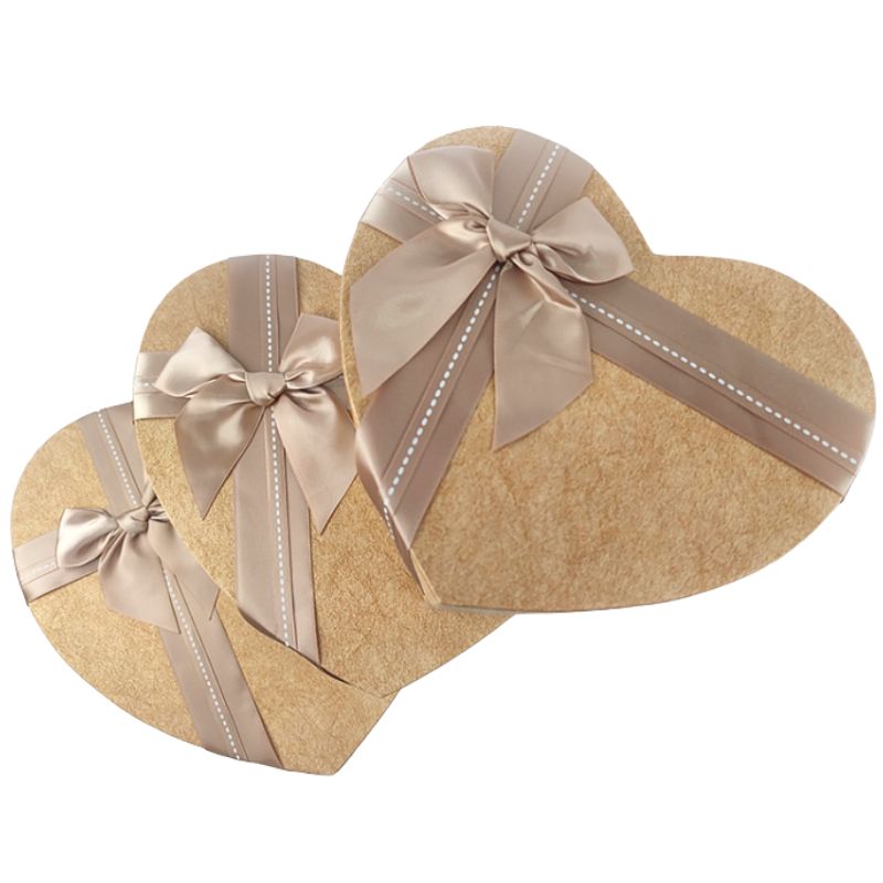Gift box /271032/ mustard, heart, single color, matte 3 pcs/pack, 30.8x28x11.7-22.7x19.8x9 cm