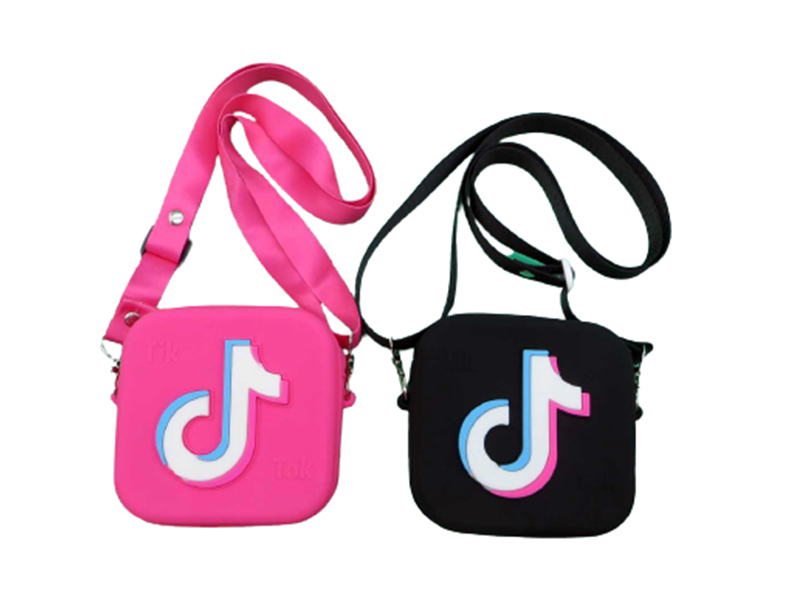 Children's silicone bag /811-8-n/ "Tik-Tok" 12*12cm, long handle (1/12)