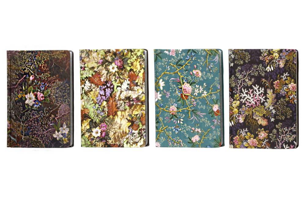Notebook A5/128 sheets. "WB" /JZA5128-2556/ color. sheets with design, tv. incl. foil (1/20/80)